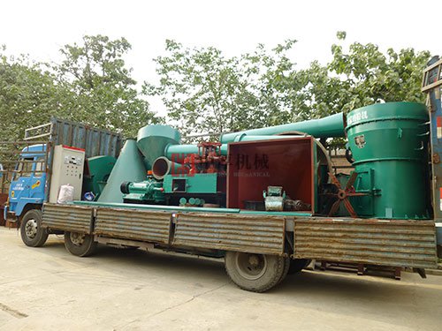 山西大同4R3216型石灰石雷蒙磨粉機發貨