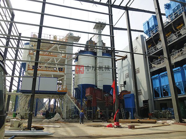 年500萬噸建筑廢棄物處理加工現場