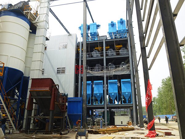 年500萬噸建筑廢棄物處理加工現場