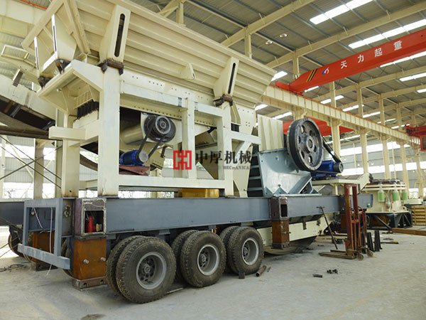 中厚機械移動破碎站安全操作規程